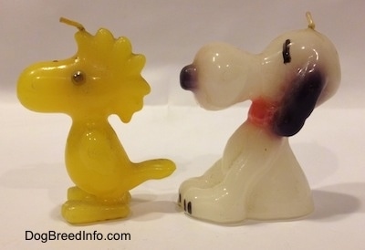 The left side of a Snoopy and Woodstock 1970s candle set.